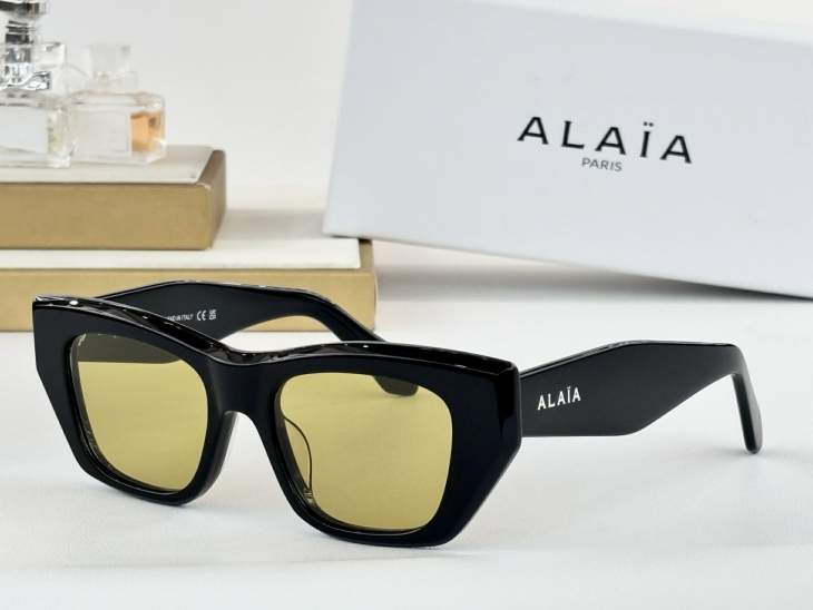 Picture of Alaia Sunglasses _SKUfw79721469fw